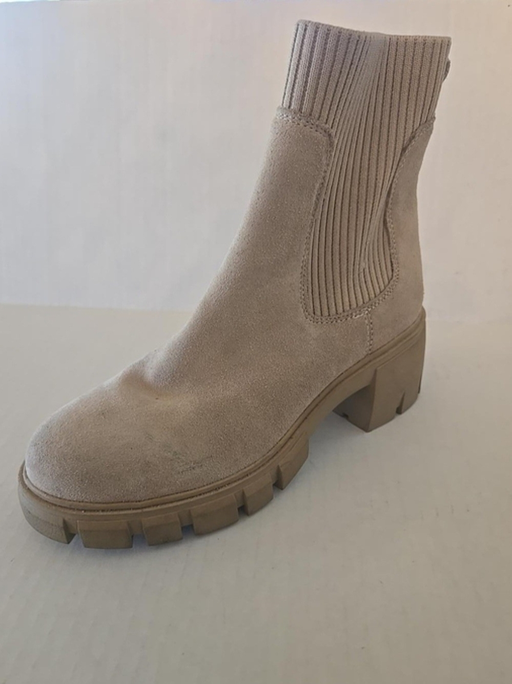 Steve Madden Hayle Sand Suede Platform Chelsea Boots 6.5